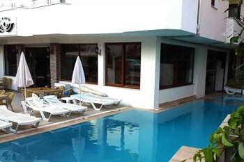 Lara Palace Hotel Antalya Exteriör bild